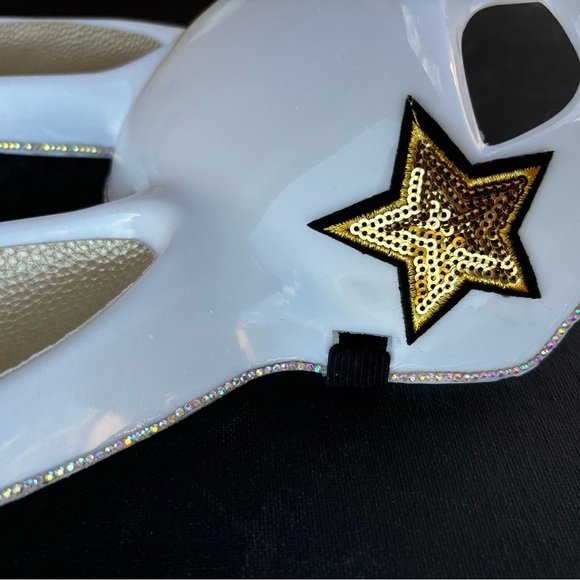 “Gold star” Bunny Rabbit Mask - Picture 3 of 5
